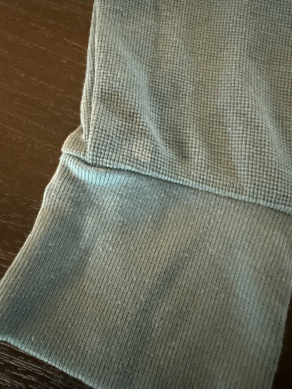 ATHLETA Girl Medium (8/10) Long Sleeve Crop Top